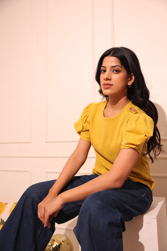 Fresca Twist Detail Top