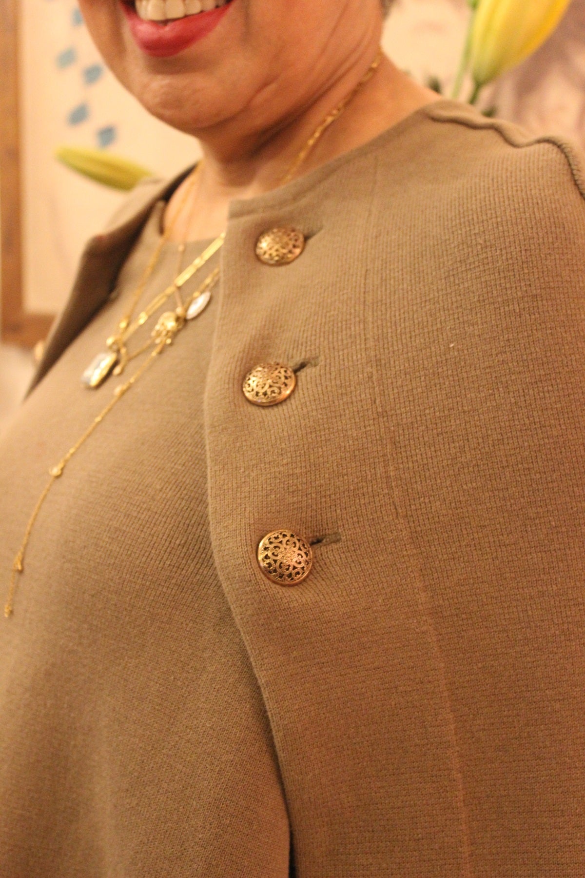 Rosette Charm Cape